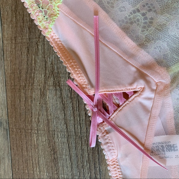VS Pastel Lace Low Rise Cheekini Panty - Picture 9 of 9